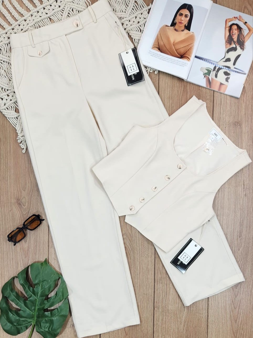 Chaleco blanco, PANTALÓN BLANCO, CONJUNTO BLANCO SET DE VESTIR CHALECO Y PANTALON BLANCO